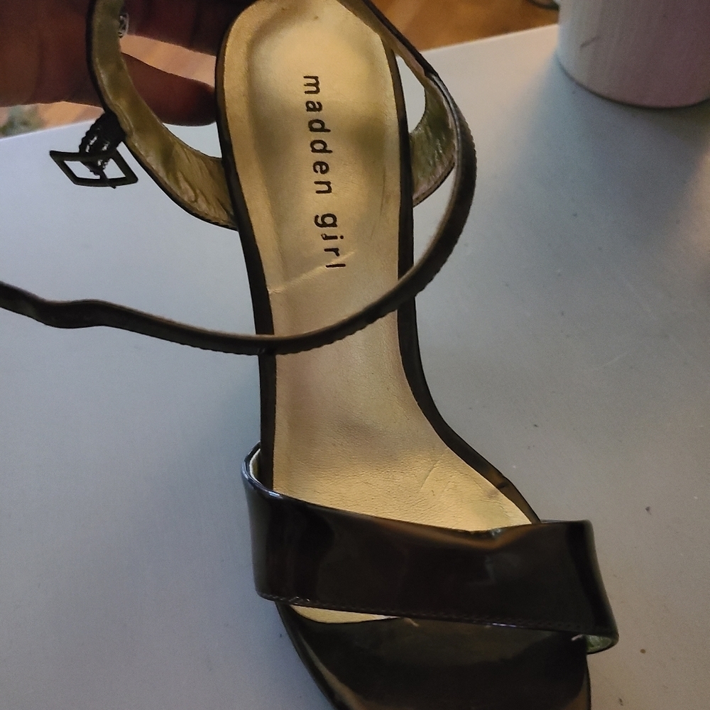 Madden girl shoes 7.5 new never worn hp🔥🔥 - Picture 6 of 7
